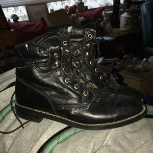 Justin lace up boots black 9.5